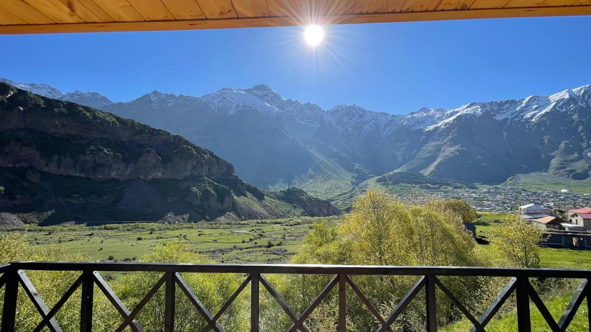 View Villa Kazbegi Eksteriør bilde